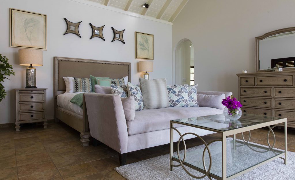 blue pelican estate house