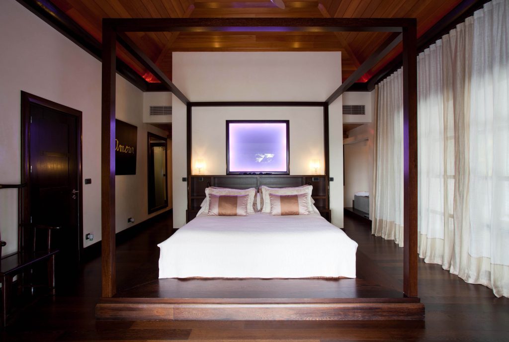 villa silver rainbow