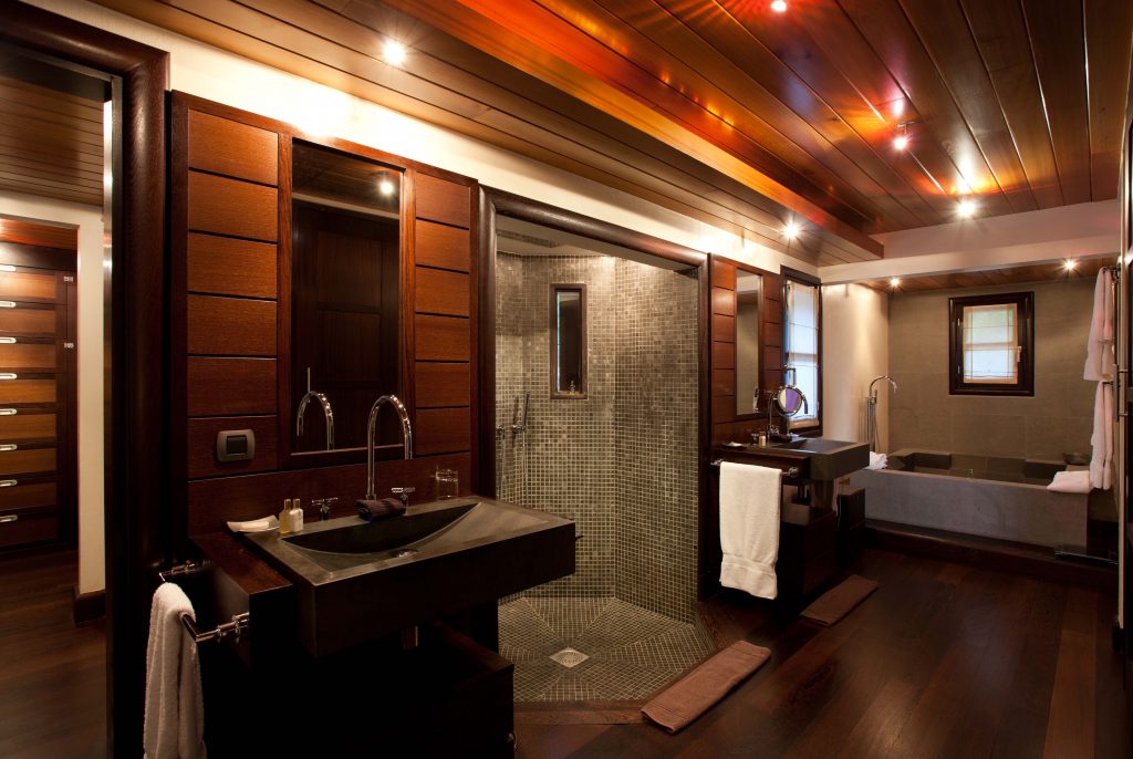 villa silver rainbow