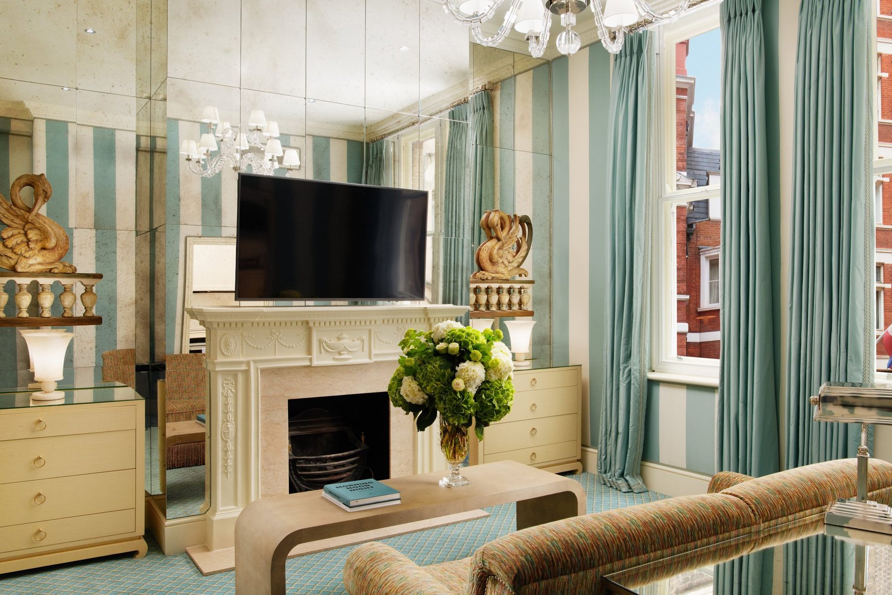 Kensington Garden 2, London Residence