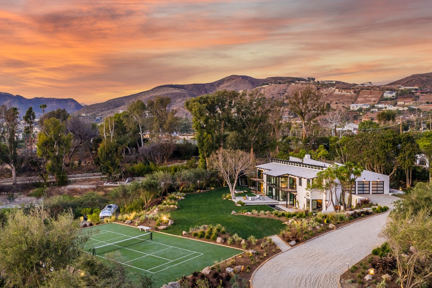 Zuma Retreat
