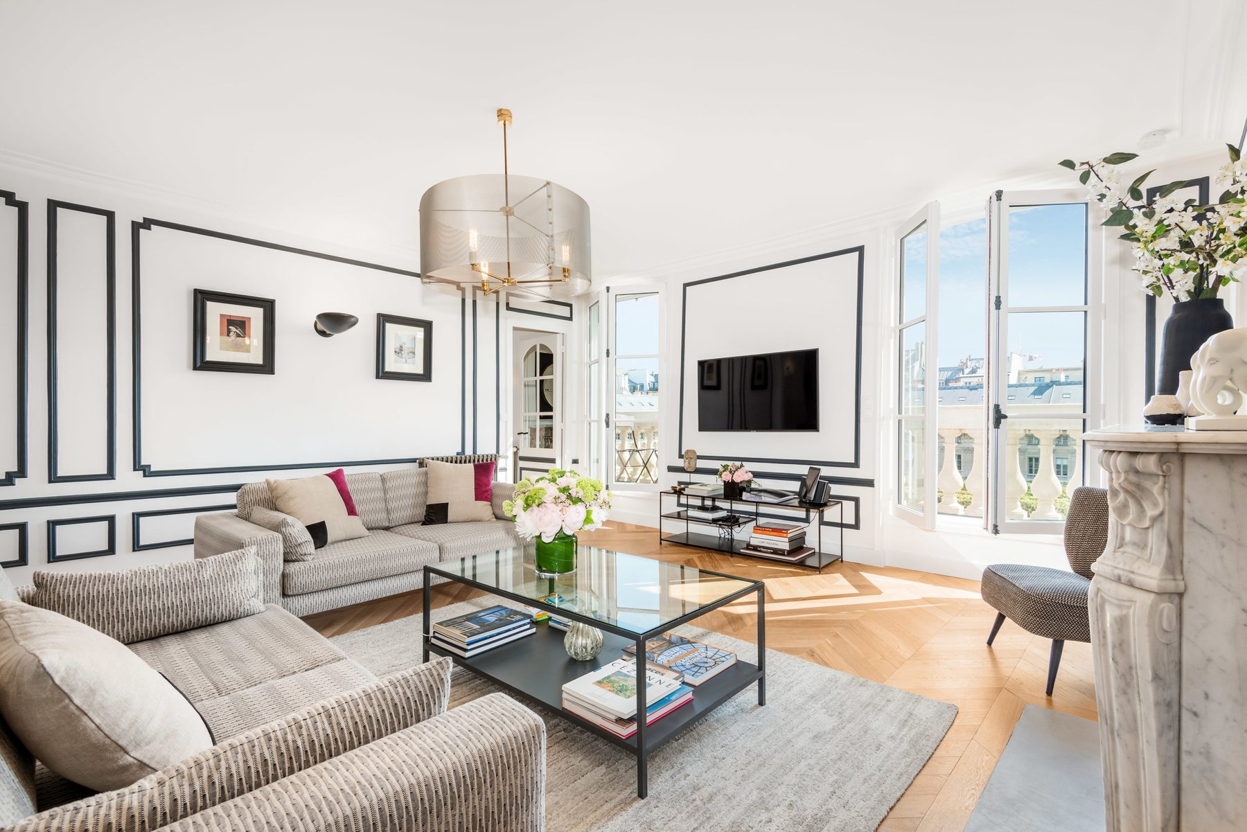 Royal Paris Residence