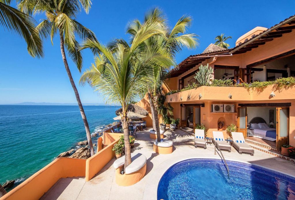 Villa McFuego - Luxury Villas & Private Tours